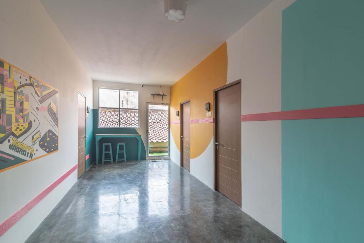 Wonderloft Hostel Kota Tua Jakarta Eksteriør billede