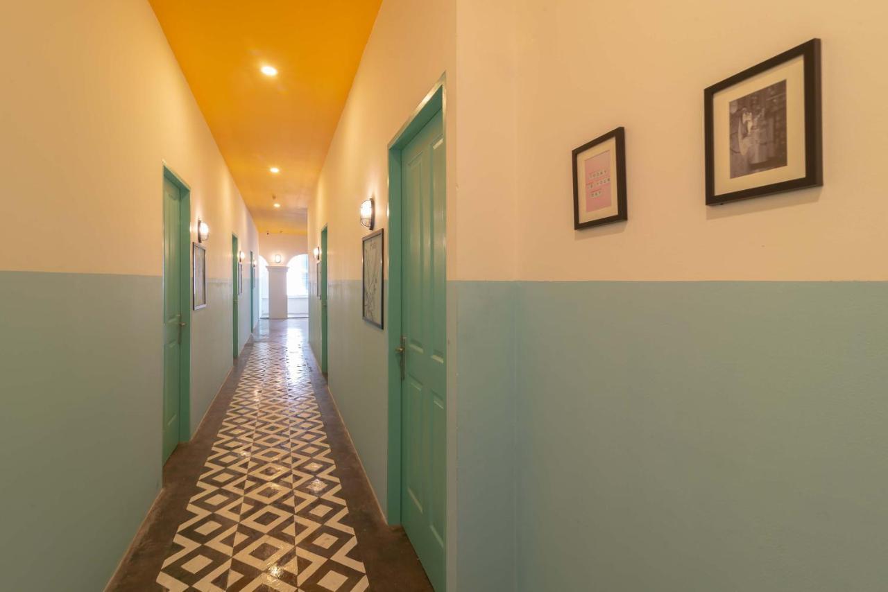 Wonderloft Hostel Kota Tua Jakarta Eksteriør billede