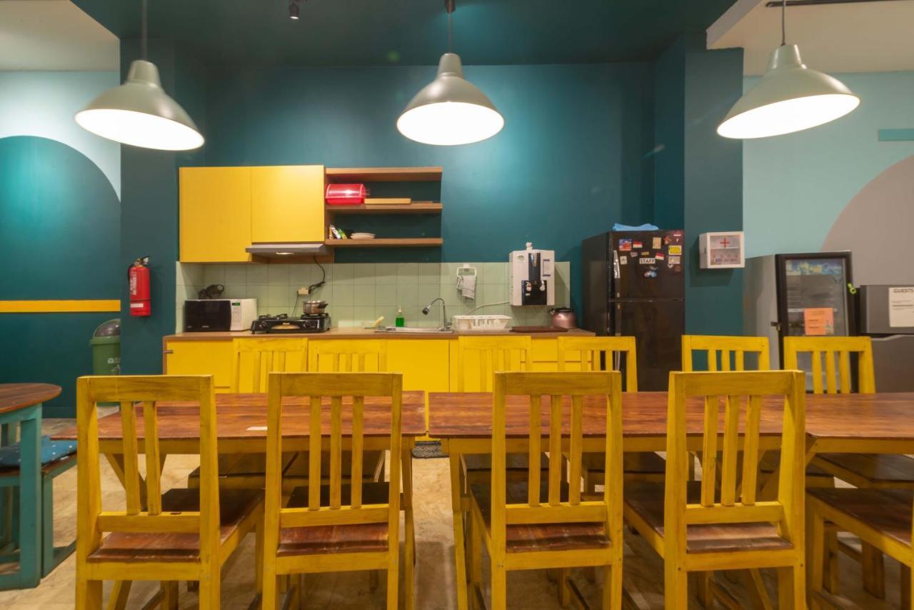 Wonderloft Hostel Kota Tua Jakarta Eksteriør billede